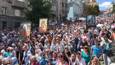Raport: Biserica Ucraineană a crescut cu 250 de parohii și 100 de monahi