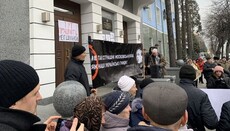 Vinnitsa Eparchy: OCU activists put pressure on police and fuel aggression