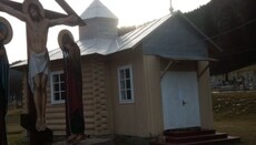 Στο χωριό Probiynivka οι «πολεμιστές ATO» κατέλαβαν ναό της UOC