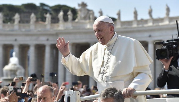 Папа римський на площі св. Петра у Ватикані. Фото: vaticannews.va