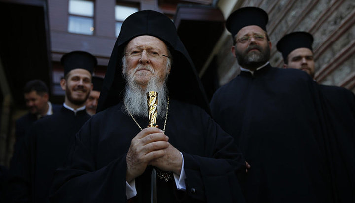 Phanar’s head: Russians call Filaret a schismatic but people love him