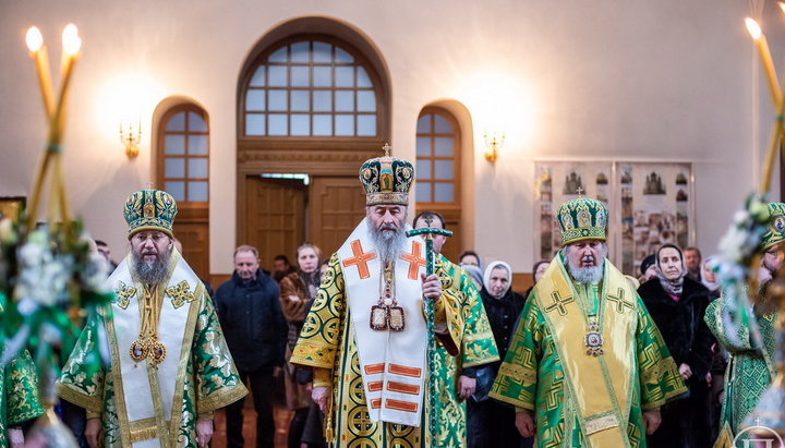 Блаженніший Митрополит Онуфрій очолив святкове богослужіння в день пам’яті преподобного Воніфатія Київського. Фото: news.church.ua 