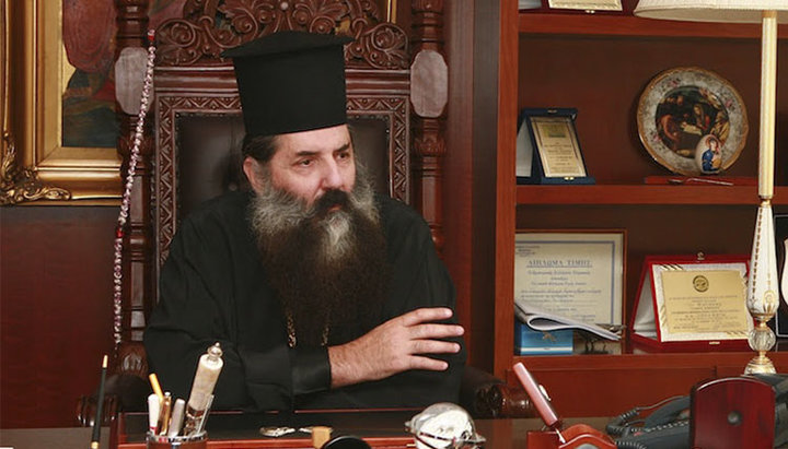 Ierarhul Bisericii Ortodoxe a Greciei Mitropolitul Serafim al Pireului (Menzelopoulos). Imagine: apologet.spb.ru