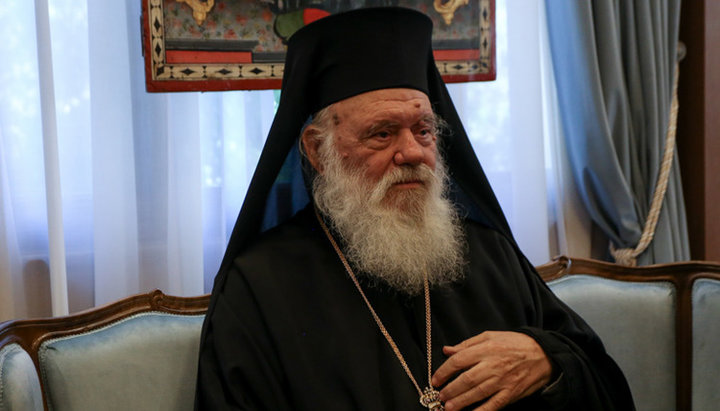 Primatul Bisericii Ortodoxe a Greciei Arhiepiscopul Ieronim. Imagine: romfea.gr