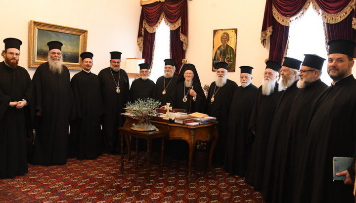 Η συνάντηση του Πατριάρχη Ιεροσολύμων Θεόφιλου Γ' και του Πατριάρχη Κωνσταντινούπολης Βαρθολομαίου πραγματοποιήθηκε στην Κωνσταντινούπολη. Φωτογραφία: jerusalem-patriarchate.info
