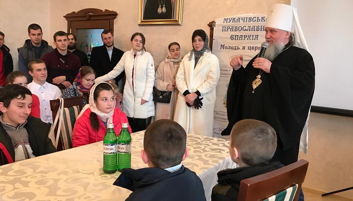 В епархиях УПЦ прошли празднования Дня православной молодежи. Фото: news.church.ua