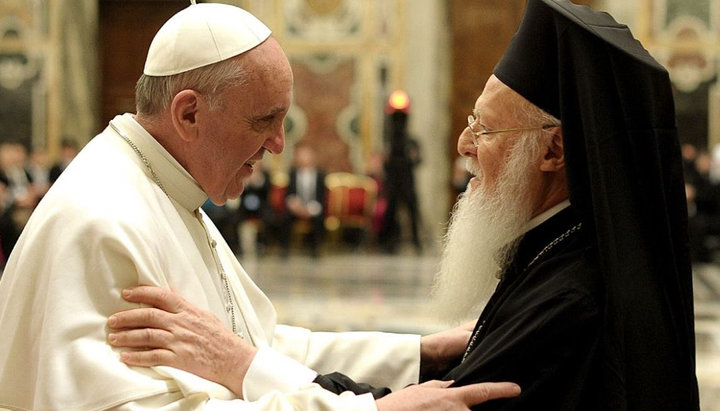 Papa Francisc și Patriarhul Bartolomeu al Constantinopolului. Imagine: fondsk.ru