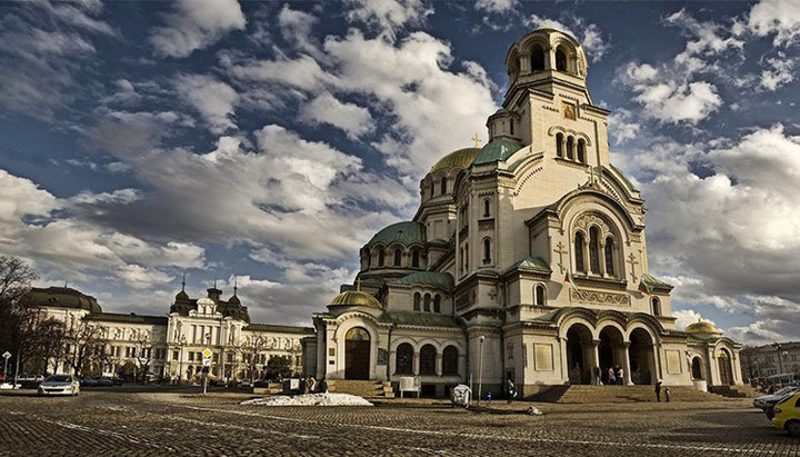 Catedrala Patriarhală a Bisericii Ortodoxe Bulgare în cinstea Sfântului Alexandru Nevsky. Imagine: nakanikuly.ua