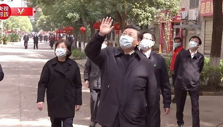 Лидер Китая Си Цзиньпин в Ухане. Фото: eadaily.com