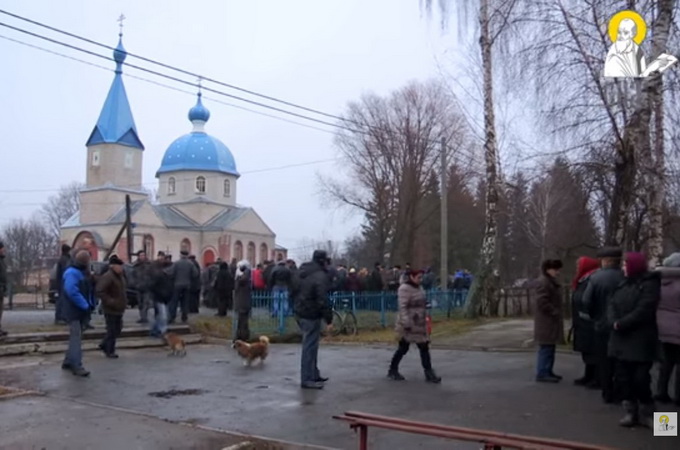 В Колодянке Житомирской области Киевский патриархат захватил храм, построенный УПЦ