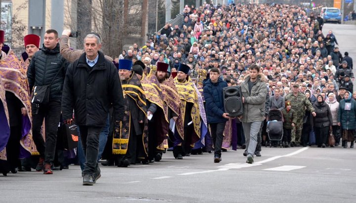 Після хресної ходи хворих з вірусом не зафіксовано