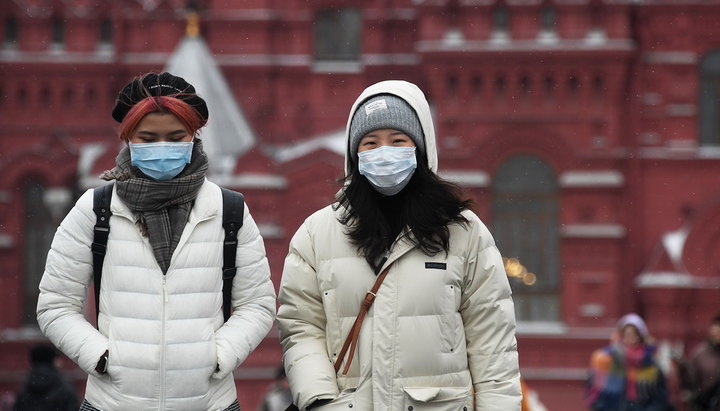 Мэр Москвы рекомендовал верующим воздержаться от посещения храмов. Фото: gazeta.ru