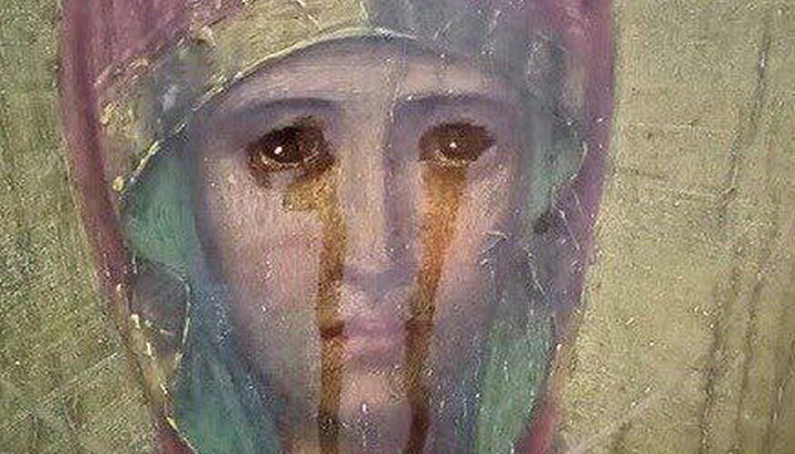 У Тульській єпархії замироточила старовинна ікона Божої Матері «Знамення». Фото: patriarchia.ru