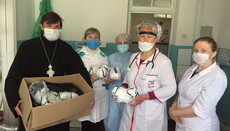 Nizhyn Eparchy assists doctors during pandemic