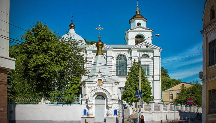 Крестовоздвиженская церковь на Подоле . Фото: vozdvizhenka.org.ua