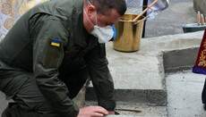 Military unit commander lays cornerstone for the OCU temple in Vinnytsia