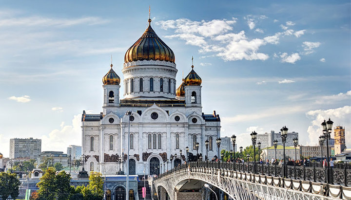 Храм Христа Спасителя и другие московские храмы откроются для прихожан. Фото: tonkosti.ru