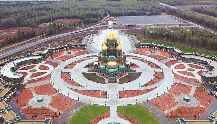 Министр обороны России сообщил, когда откроют главный храм вооруженных сил. Фото: скриншот видео на YouTube-канале «Минобороны России»