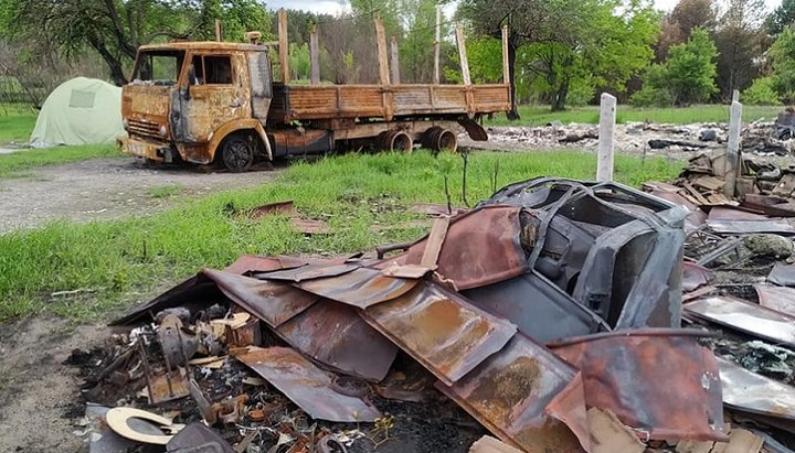 Наслідки пожежі в селі Острови Житомирської області. Фото: Facebook-сторінка протоієрея Павла Линника