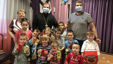У єпархіях УПЦ пройшли благодійні акції до Дня захисту дітей