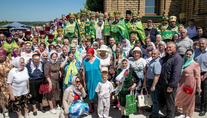 У Луганській єпархії освятили новий храм УПЦ. Фото: eparhia.lg.ua