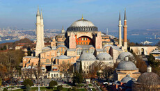 2 июля турецкий суд примет решение о смене статуса храма Святой Софии