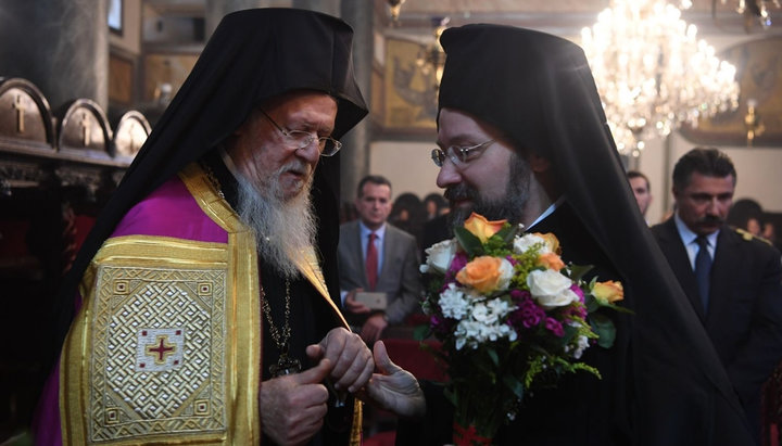 Архиепископ Иов (справа) и патриарх Варфоломей. Фото: glavcom.ua