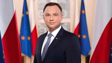 Президент Польщі хоче заборонити одностатевим парам шлюби і усиновлення