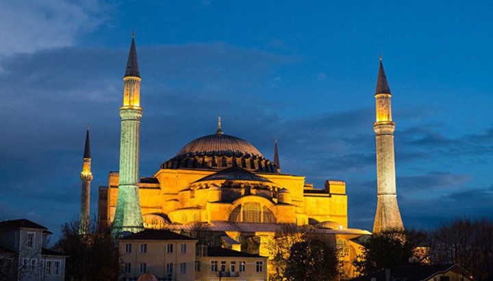 Hagia Sophia in Istanbul is to be converted into a mosque. Photo: inosmi.ru