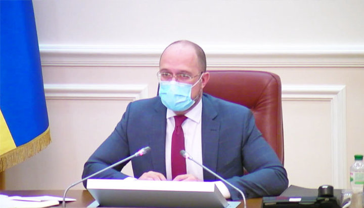 Prime Minister of Ukraine Denis Shmygal announced the extension of adaptive quarantine. Photo: screenshot of the video on the CabMіn YouTube channel