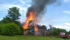 В Черниговской епархии УПЦ полностью сгорел дореволюционный храм