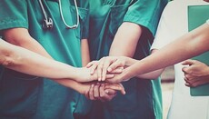 В День медика в храмах и монастырях УПЦ помолятся о медицинских работниках