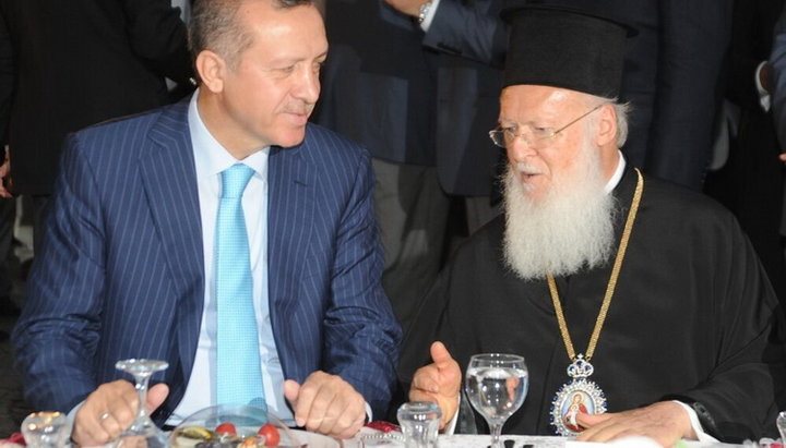 Константинопольський Патріарх Варфоломій і президент Туреччини Реджеп Тайіп Ердоган. Фото: orthodoxtimes.com