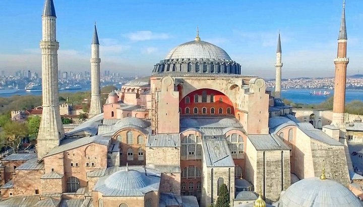 Храм Святой Софии в Стамбуле, Турция. Фото: romfea.gr