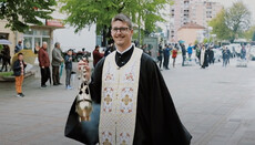 Влада Чорногорії виганяє священика з країни за участь в хресних ходах