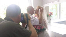 «Запрещенный» за свадьбу с «игуменьей» клирик ПЦУ ушел в УПЦ КП, – соцсети