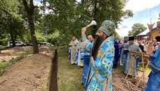 У Вінницькій єпархії освятили місце під будівництво нового храму УПЦ