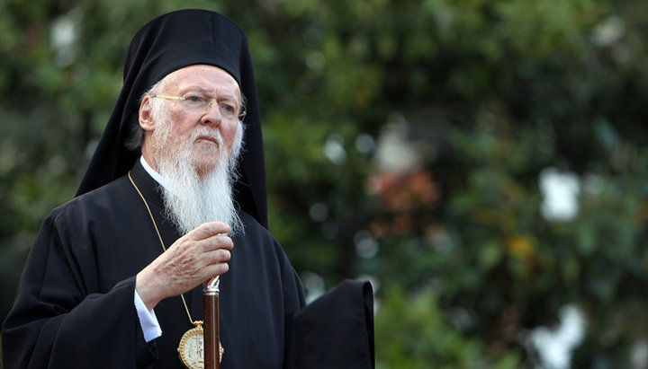 Patriarch Bartholomew dealt with the Ukrainian issue and did not make any strong statements in defence of Hagia Sophia. Photo: tanea.gr