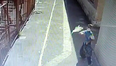 В Мариуполе разыскивают мужчину, который ворвался в синагогу с топором