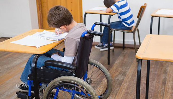Об'єднання інвалідів села Горбачівка просить допомогти підготувати подарунки до 1 вересня для дітей-інвалідів. Фото: naiu.org.ua