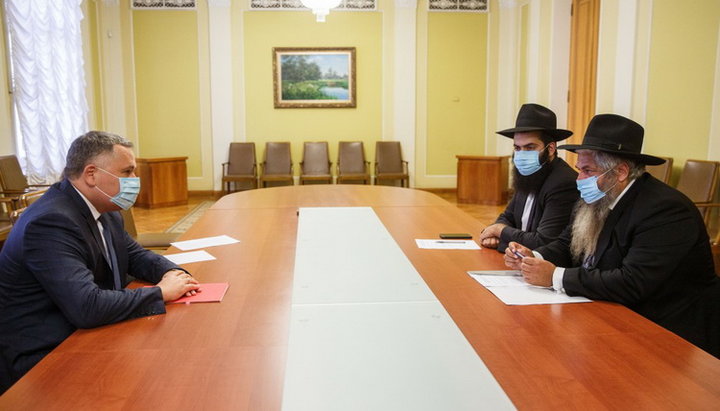 Встреча Игоря Жовквы с Моше Реувеном Асманом. Фото: president.gov.ua