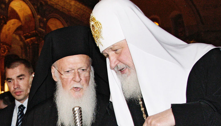 Патриарх Кирилл и глава Фанара. Фото: Дмитрий Астахов / ТАСС