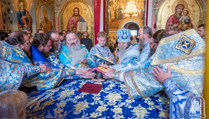 Ο Προκαθήμενος της UOC πρωτοστάτησε της επισκοπικής χειροτονίας του Αρχιμανδρίτη Ειρήναρχου (Τιμτσούκ). Φωτογραφία: news.church.ua