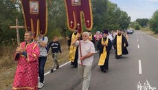 У Сєверодонецькій єпархії пройшов хресний хід у пам'ять про жертв ДТП