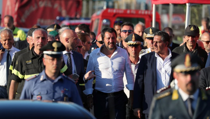 Маттео Сальвини заявил, что признает себя виновным в защите Италии. Фото: Reuters