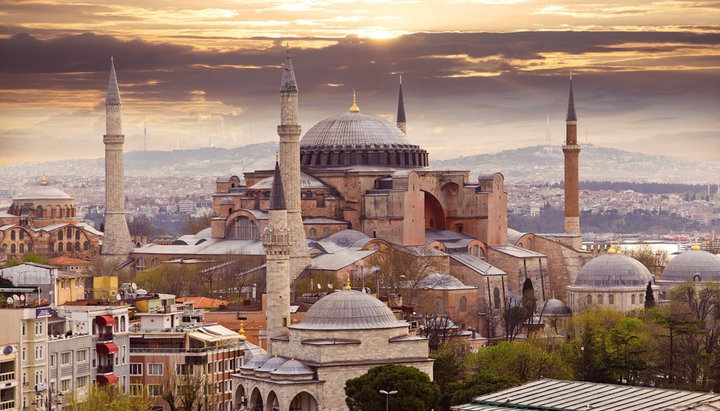 Храм Святой Софии в Стамбуле. Фото: romfea.gr
