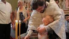 Как выбрать батюшку для крещения ребенка?