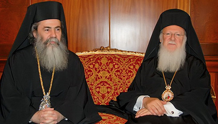 Πατριάρχης Θεόφιλος και Πατριάρχης Βαρθολομαίος. Φωτογραφία: simvol-veri.ru