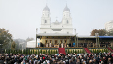 Патріарх Румунії обурився забороною паломництва до мощів святої Параскеви