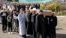 В Луганске совершили погребение митрополита Иоанникия (Кобзева)